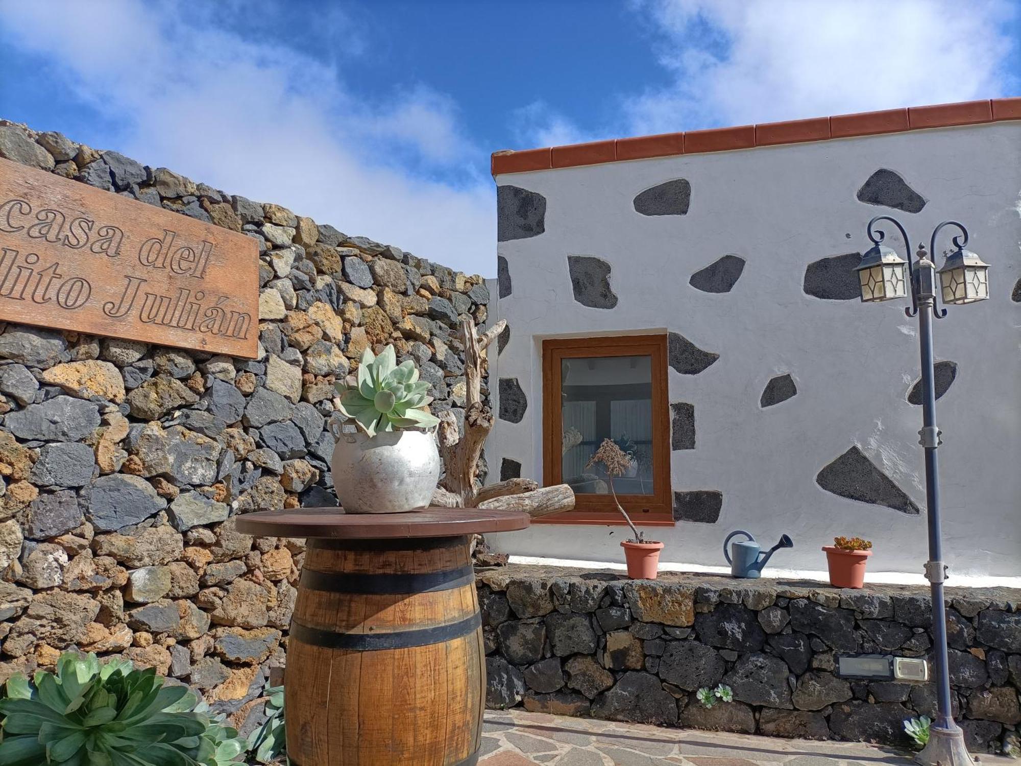 Las Casas Del Abuelito Julian & La Abuela Leonor Isora エクステリア 写真